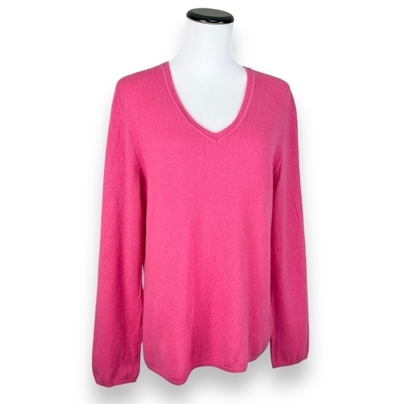 100% Cashmere V-Neck Bright Pink Sweater XL - Quiet Luxury, Soft, Cozy, Feminine - Picture 1 of 8